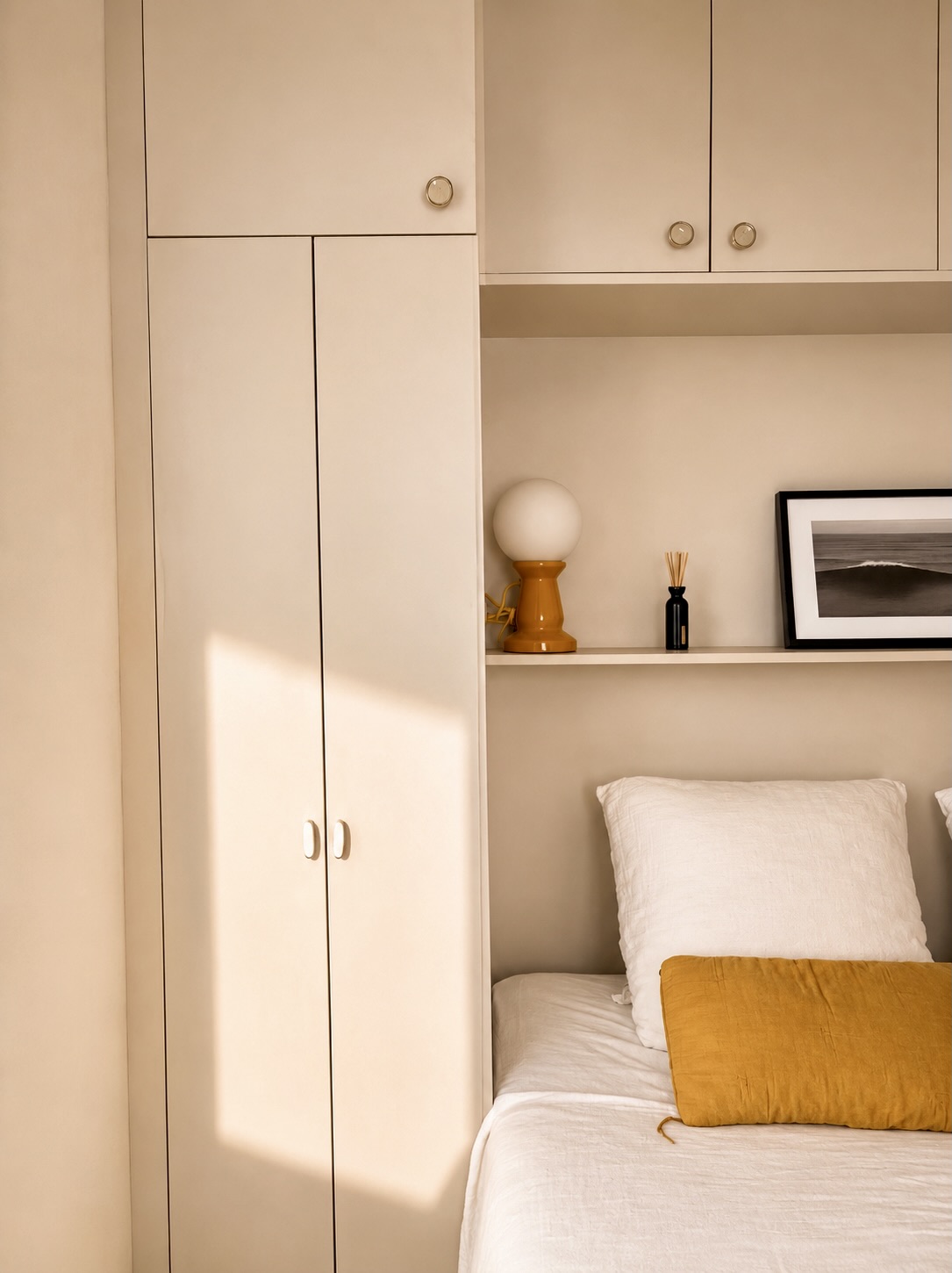 Chambre rénovation Myrha Paris 18